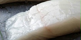 价格下跌，狭鳕鱼糜销量快速增长