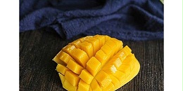 原于美国凯特芒果品种在越南试种成功